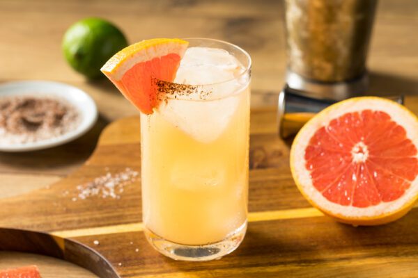 5 cocteles clásicos del mezcal Bebidas preparadas con mezcal.