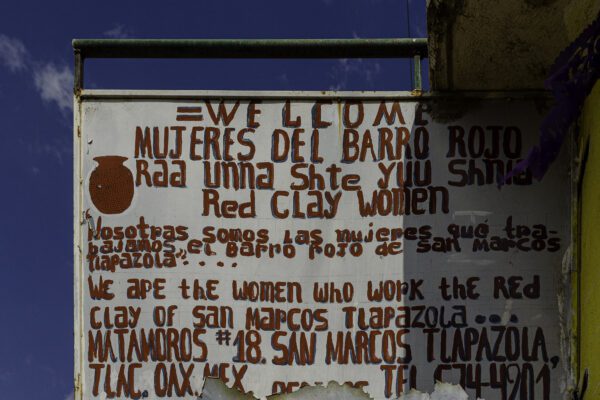 Mujeres del Barro Rojo, una historia de esfuerzo, trabajo y amor Historia de las Mujeres del Barro Rojo