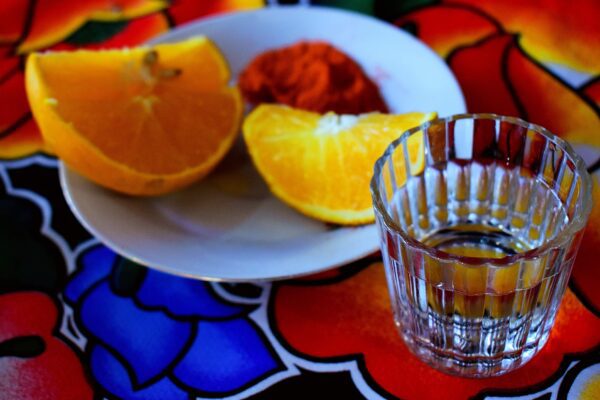 Mezcalito para celebrar San Valentín. Visita el Festival del Amor y el Mezcal en la Roma