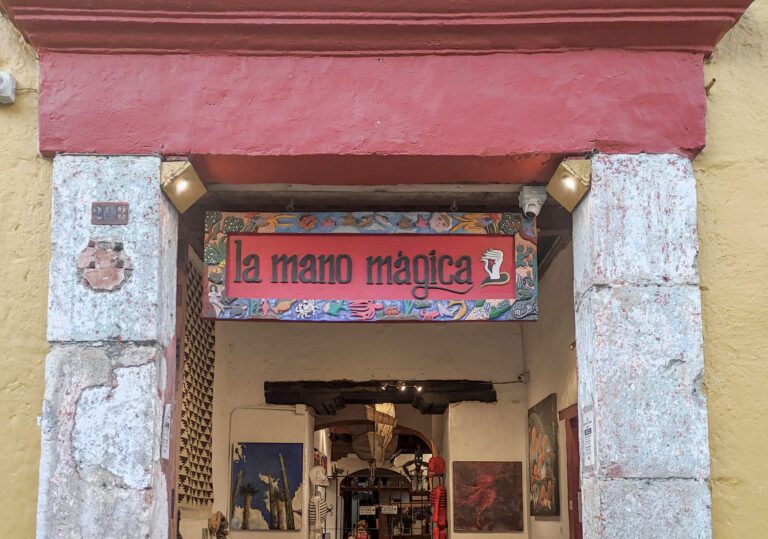 .Galería La Mano Mágica, un lugar de arte contemporáneo y popular