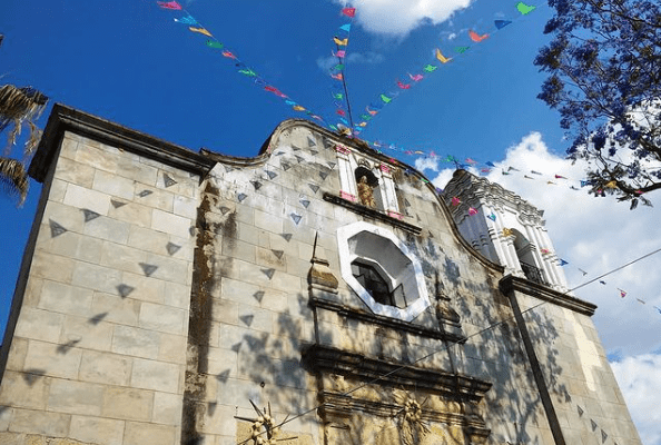 .Iglesia de Xochimilco, Oaxaca, en búsqueda del edificio funcional