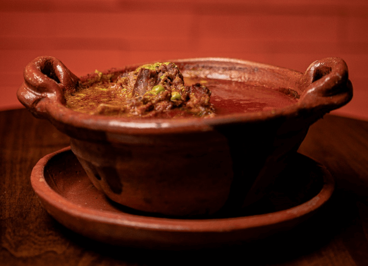 .Mole de caderas, el cotizado platillo que dio origen a una tradición