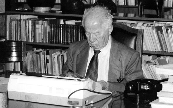 ¿Quién fue Andrés Henestrosa? Ilustre lingüista y político oaxaqueño Andrés Henestrosa, ¿quién fue este oaxaqueño?