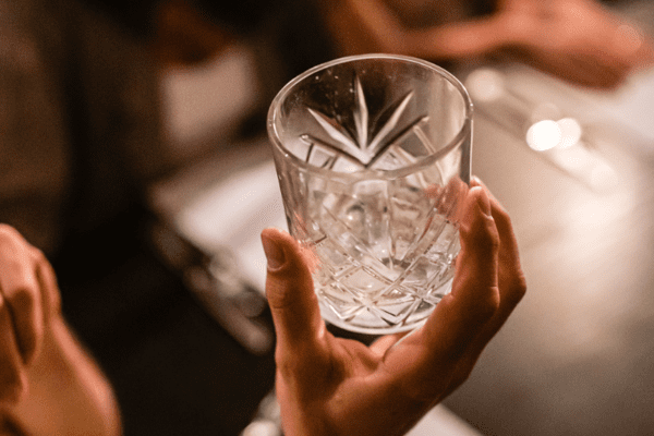 Mezcal de San Luis Potosí celebra la cultura Huichol Mezcal Patatus celebra arte Huichol