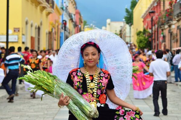 Forbes reconoce a Oaxaca como uno de los mejores destinos del 2024