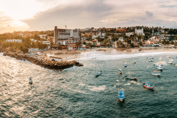 Torneo de Surf en Puerto Escondido 2023 ¡Un desafío a las olas!