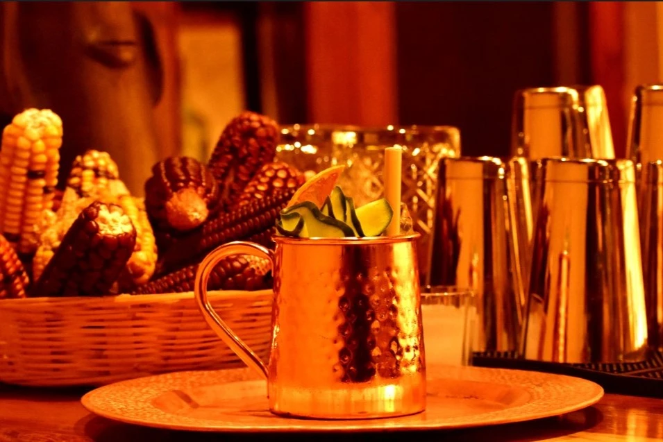 En esta entrega presentamos una gruía para el maridaje del mezcal.