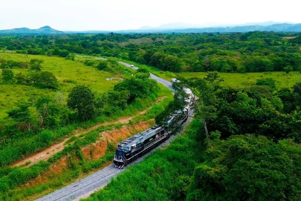 Así es el Tren Interoceánico: ruta, precios y todo lo que necesitas saber Conoce el Tren Interoceánico.