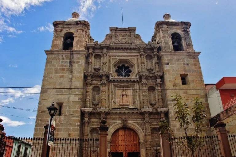 Reja de San Felipe Neri En Oaxaca.