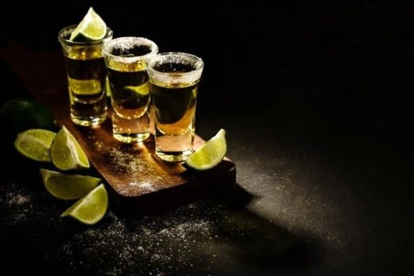 Estos son los peores tequilas, según la Revista del Consumidor de mayo 2024.