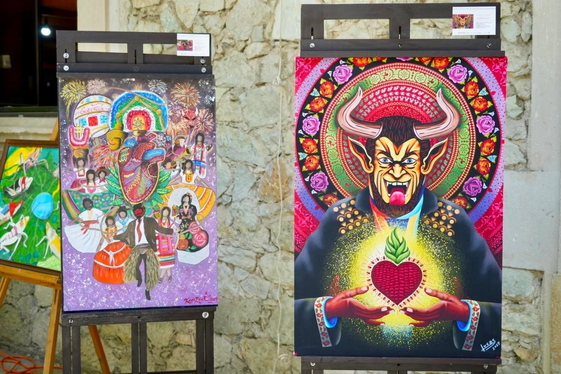 Pinceladas de Tradición 2024. Aquí se exhiben las obras concursantes para la Imagen de la Guelaguetza.