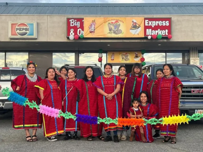 Caso de exitosos emprendedores oaxaqueños: Restaurante Salsa Oaxaqueña en Alaska.